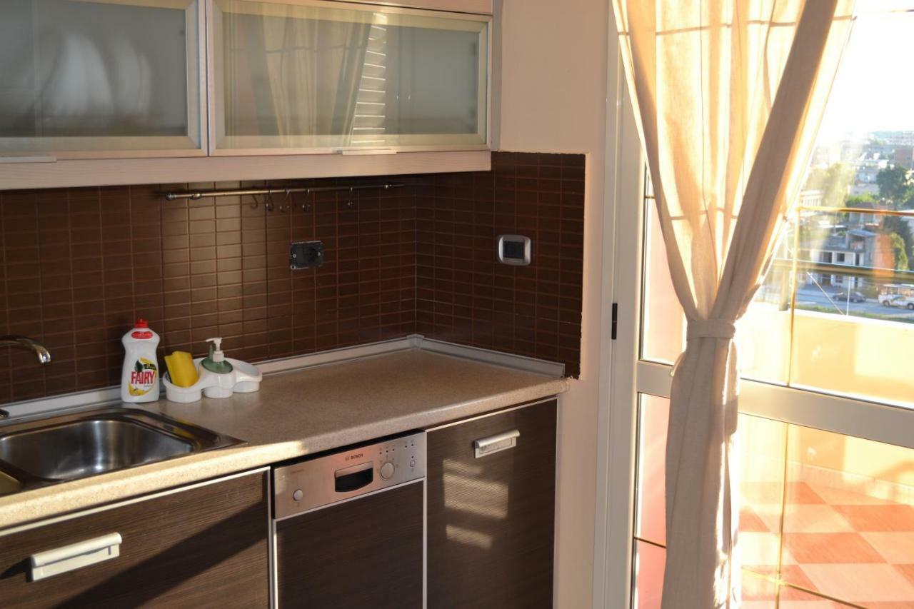 Penthouse Terrace 4 Bedrooms Apartment Avlonya Dış mekan fotoğraf