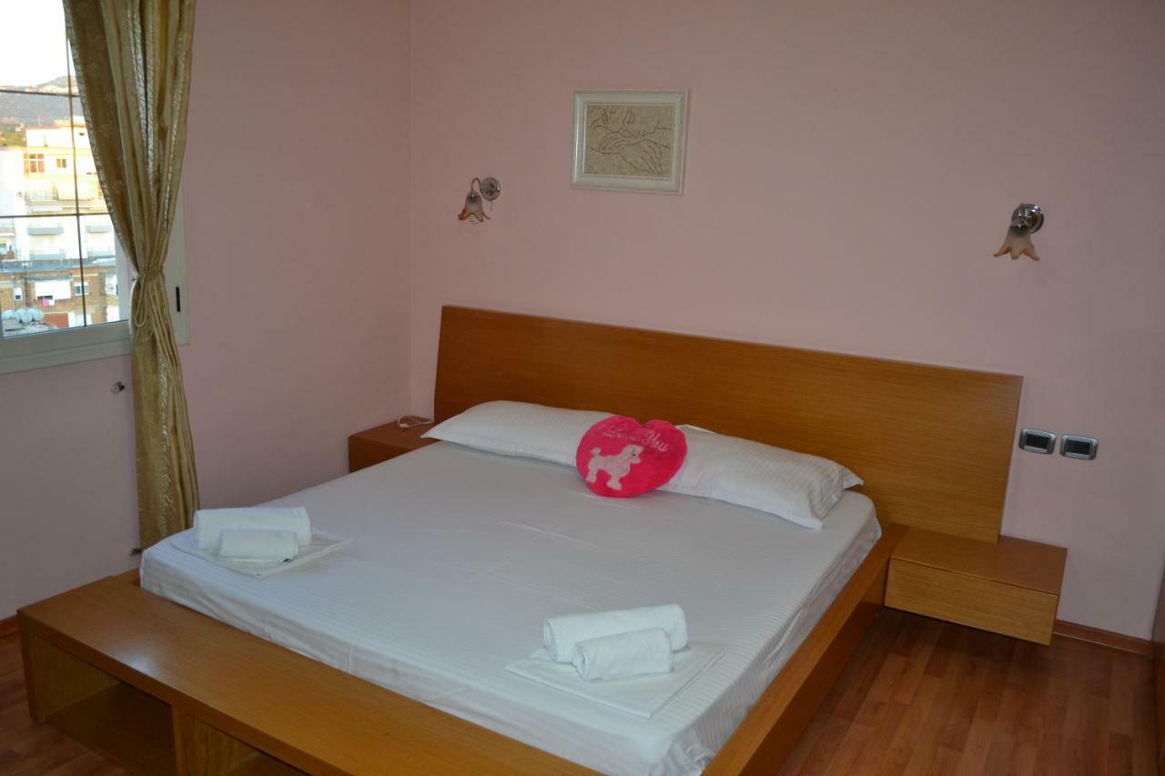 Penthouse Terrace 4 Bedrooms Apartment Avlonya Dış mekan fotoğraf