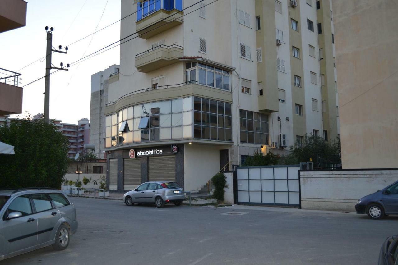 Penthouse Terrace 4 Bedrooms Apartment Avlonya Dış mekan fotoğraf